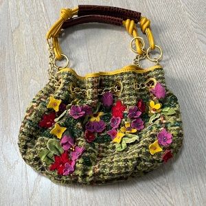 Etro handbag beaded float detail